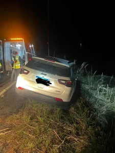 Homem cai de ribanceira de seis metros e é resgatado pelos bombeiros em Urubici