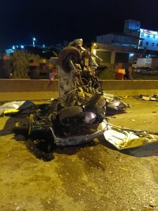 Colisão frontal entre carro e caminhão deixa motorista ferido na BR-116, em Correia Pinto
