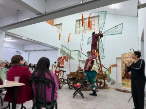 Espetáculo O Moinho dos Sonhos é apresentado a estudantes em Rio do Sul