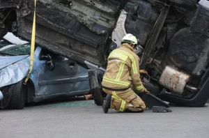 Motorista que abandonou vítimas após capotamento tem condenação mantida pelo TJSC na comarca de Ibirama