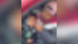 Homem é preso após ser flagrado agredindo criança de menos de dois anos em SC