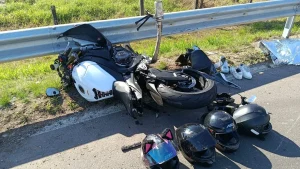 Casal morre após grave acidente entre motocicletas na BR-101 em SC