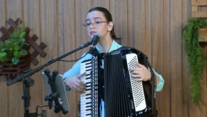 Uma jovem promessa da música regional