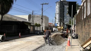 De olho no trânsito: obra na Rua dos Pioneiros ⚠️