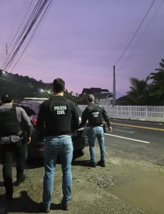 Polícia Civil de Ascurra prende suspeito de aplicar golpes eletrônicos em SC
