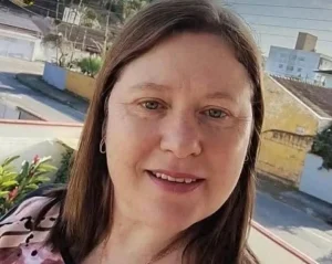 Professora de Agrolândia está desaparecida; família pede ajuda para encontrá-la