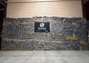 Operação conjunta entre PMSC e PRF apreende 3.550 quilos de cocaína em Santa Catarina
