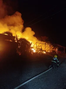 Incêndio destrói galpão agrícola e causa prejuízo de R$ 1 milhão em Ituporanga