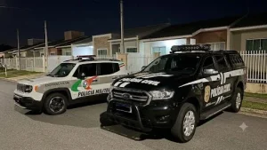 Polícia Civil cumpre mandados em Taió e Palhoça para desarticular rede de tráfico de drogas