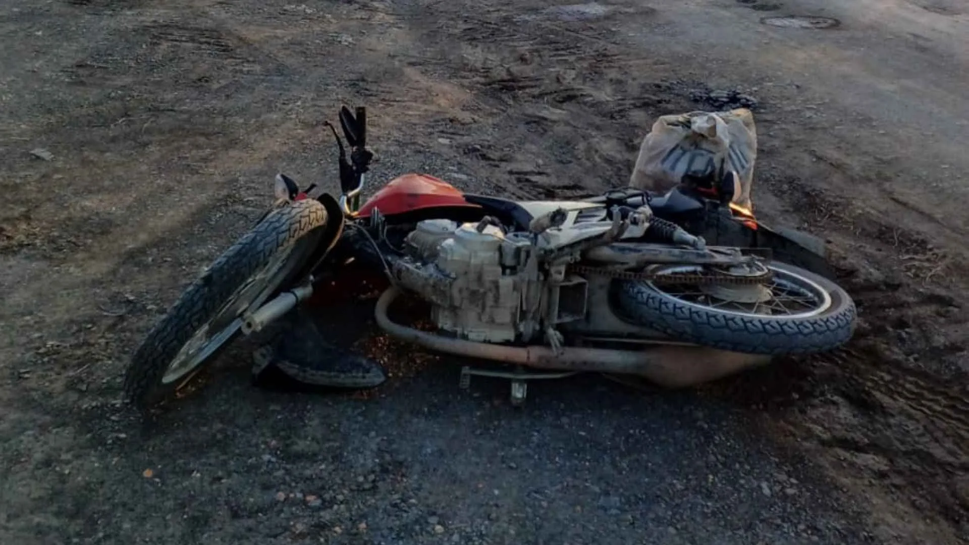 Homem De 32 Anos Morre Apos Perder Controle De Moto Em Estrada De Sc