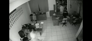 Veja o vídeo: bombeiros salvam menino de 2 anos engasgado em Taió