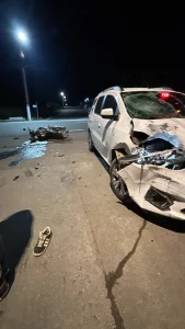 Motociclista fica ferido após colisão com carro no Centro de Apiúna