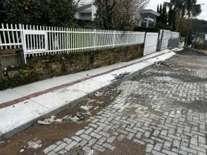 Prefeitura de Rio do Sul notifica empresa responsável por obra em beco no bairro Taboão