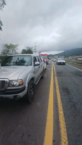 Colisão traseira deixa mulher ferida na BR-470, em Ascurra