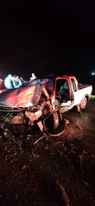 Colisão frontal entre dois carros deixa quatro feridos na BR-282, em Bocaina do Sul