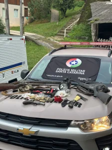 Natural de Rio do Sul, foragido e suspeito de crime grave morre em confronto com a PM em Blumenau