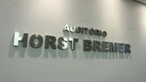 Hospital Samária inaugura auditório para capacitação de profissionais