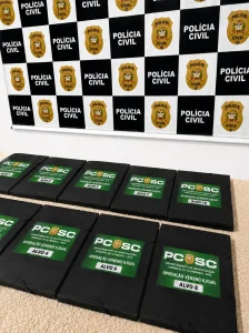 Operação contra venda ilegal de venenos prende dez pessoas em Blumenau