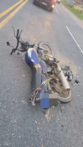 Motociclista fica gravemente ferido em acidente na BR-470 em Ascurra