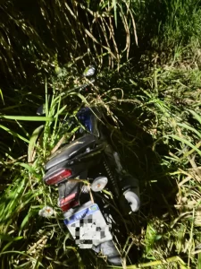 Bombeiros Voluntários de Presidente Getúlio atendem colisão entre carro e motocicleta