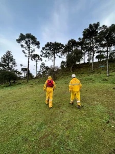 Buscas por helicóptero seguem nesta terça-feira na Serra catarinense