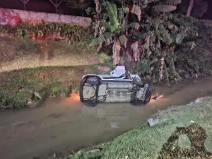 Polícia Civil investiga acidente com cinco pessoas em Brusque