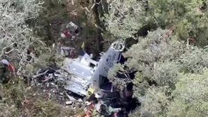Destroços de aeronave desaparecida são encontrados na Serra Catarinense; cinco pessoas morreram