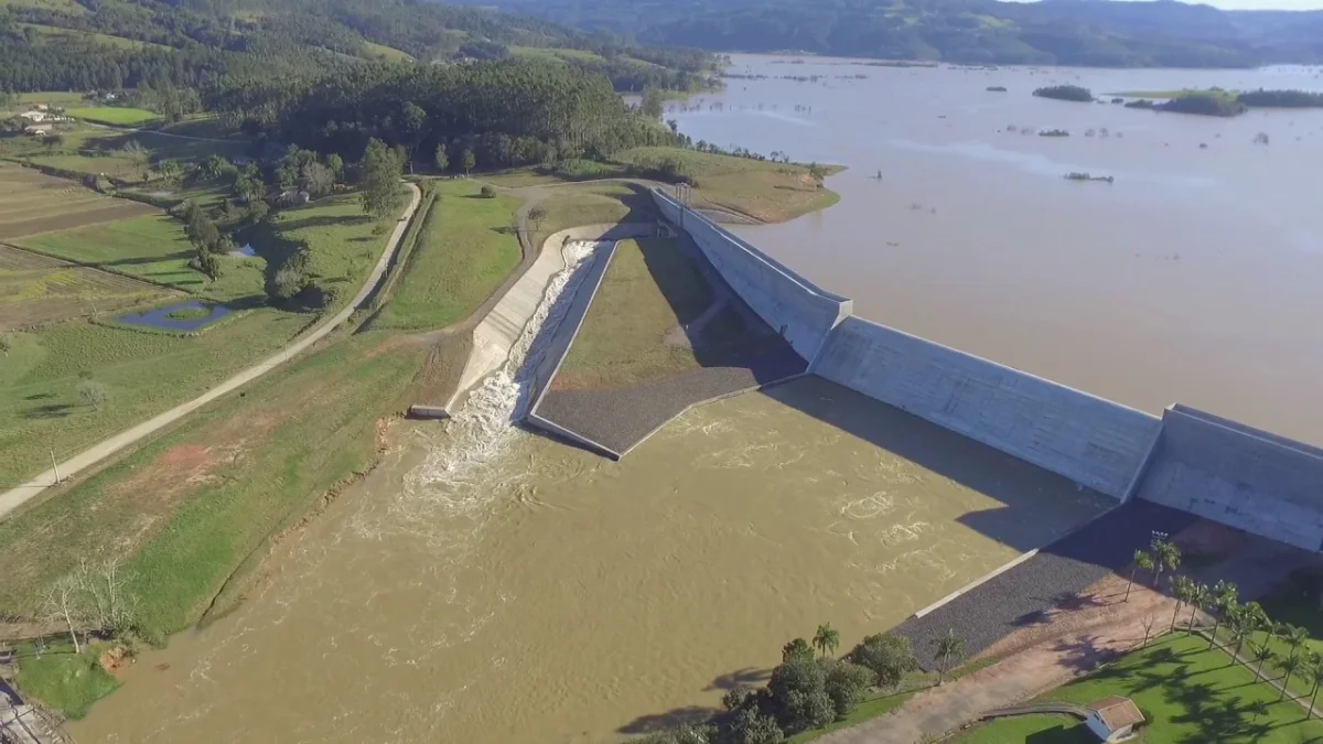 Barragem Oeste 1 1