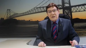 A falta de educação das crianças durante a infância é o tema do comentário de Luiz Carlos Prates