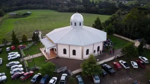 Mel, morangos e ovelhas: conheça o roteiro de Santa Terezinha