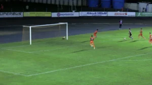Santa perde em casa por 3 a 0 e acende alerta na Copa SC