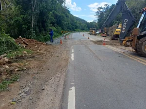 Obras na BR-470 em Apiúna terão pare-e-siga no sábado e na segunda-feira