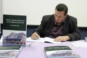 Festival Literário do Alto Vale do Itajaí começa nesta segunda-feira com homenagem ao Escritor Destaque de 2026