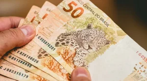 Pagamentos de outubro do Bolsa Família começam nesta segunda