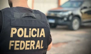 PF investiga uso de broches com câmera para gravar votos